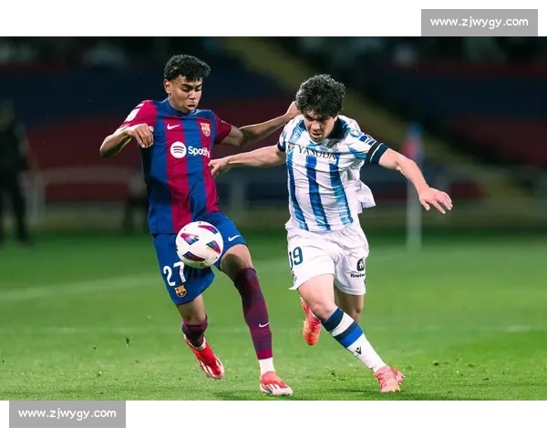 巴萨 1200 万欧年薪锁定尼科！财务战一触即发，毕巴严防球员流失