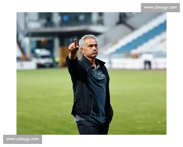 杜兰加盟费内巴切！1500 万欧年薪 + 租借买断条款，穆帅再添锋线利器